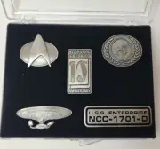 Star Trek Next Generation 10th Anniversary Pin Set