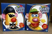 Hasbro Playskool Iconic Mr. & Mrs. Potato Head Toy story toys set of 2