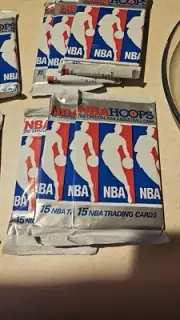 1990-91 Hoops Basketball 15 Card Pack Sealed Jordan? Magic? Menendez Brothers?