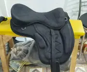WILDRACE New ZigZag Design Treeless Synthetic Freemax Saddle 9 colors 9 sizes