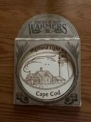 Highland Light Cape Cod Bread & Bun Warmer Brand New in Original Packaging