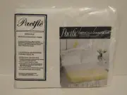 Vintage Pacific Miracale Jamaica Lace Eyelet Percale Full Flat Double Sheet USA