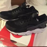 在飛比找蝦皮購物優惠-日本 正品 Nike air huarache run ro