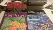 LOT OF 4 BOOKS MACHINE EMBROIDERY FANTASTIC FABRIC FOLDING FANTASY FABRICS SULKY
