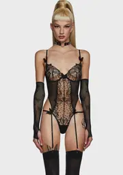Beauty Revival Fishnet Gloves