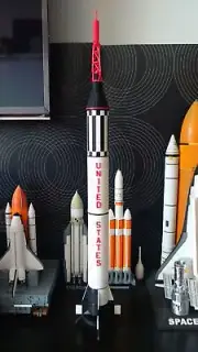 1/72 Redstone Launch Vehicle Rocket Model Finished Painted Spacecraft Model Gift