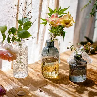 復古玻璃花瓶 歐式迷你花器 香薰瓶 乾花插花 水培 北歐風格 客廳 辦公室 (7.7折)