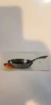 Tupperware Chef Series 9 1/2"/24 cm Fry Pan