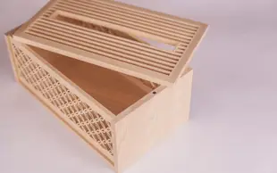 七寶花窗衛生紙盒 木頭原色