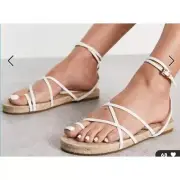 ASOS DESIGN Jamila Toe Loop Espadrille in White Size8