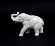 9942720 Porcelain Figurine Small Elephant White Wagner&apel 11, 5x9cm