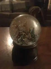 Christmas Snow Globe. Living Quarters. New.