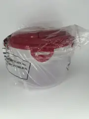 Lock & Lock Container 41oz (5.125 Cups) Red Cover With Handle