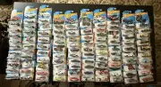 Random HOT WHEELS LOT OF 100 MAIN LINES Mostly Cases F G H J - Mix2