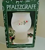 PFALTZGRAFF WINTERBERRY FROSTED FLOATING CANDLE - NEW IN BOX