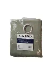 SUN ZERO LICHTENBERG ONE PANEL 40''X84'' GREEN SAGE