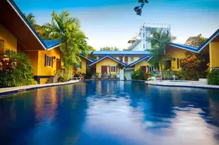 藍礁湖套房飯店Blue Lagoon Inn & Suites