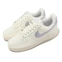 在飛比找momo購物網優惠-【NIKE 耐吉】休閒鞋 Wmns Air Force 1 