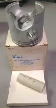 NEW DOLPHIN MARINE INDUSTRIES #D-6100 LOOPER PISTON, STANDARD STARBOARD