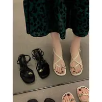 在飛比找ETMall東森購物網優惠-時尚部落法式小眾仙女風涼鞋女夏季2023年新款粗跟白色套趾高