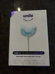 SMILE DIRECT BRIGHT ON LED WHITEING ACCELERATOR LIGHT/CASE/WHITING PEN NEW
