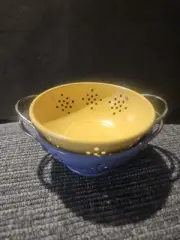 Set of 2 PartyLite Mini Colander /Strainer Tea Light Candle Holders Blue Yellow