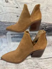 Vince Camuto Womens Bibestie Ankle Boots Block Heel Pointed Toe Camel Suede 8.5M
