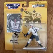 1998 NHL Hockey - Mark Messier - Sharks Starting Lineup Figure w/ Card *NIB