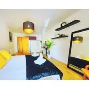 Flat 4 Pembroke Court