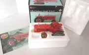 ERTL 1/16 Allis Chalmers WD-45 Tractor With Narrow Front, Precision Series