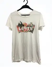 在飛比找Yahoo!奇摩拍賣優惠-L號 Levis 女款 短袖T恤 翻玩夏日 春鳥花草Logo