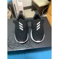 在飛比找蝦皮購物優惠-[二手便宜賣］adidas 布鞋14cm(無鞋盒）