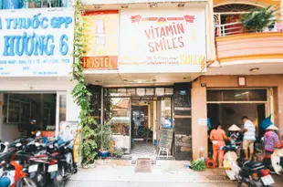 維他命微笑旅館Vitamin Smiles Hostel