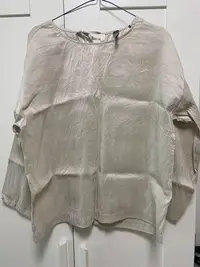 在飛比找Yahoo!奇摩拍賣優惠-美國有機棉料品牌Eileen fisher重磅真絲上衣，胸圍