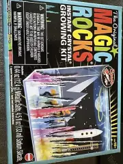 Original Magic Rocks Instant Crystal Growing Kit Space Rocket “Space”