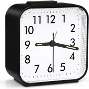 OQIMAX Silent Analog Alarm Clock, Battery Powered Bedside Alarm Clock Non Tickin