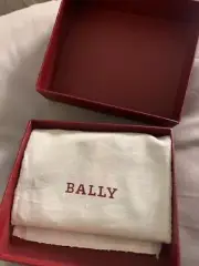BALLY Card Holder Bifold BRAND NEW! BLACK w/ Bally signature stripe!