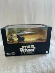 SDCC 2024 Mattel Hot Wheels Star Wars Phantom Menace STARSHIP SELECT ROYAL NABOO