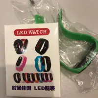 在飛比找蝦皮購物優惠-全新 果凍色LED運動手環錶 手環電子錶 LED硅膠手錶 防