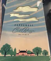 New Pepperell Blanket Wool Rayon Yellow Satin Binding MADE IN USA w/box 70"x90"
