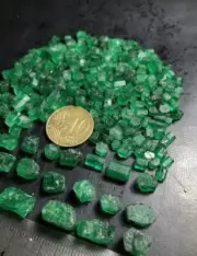 200-Ct Facets Grade Emerald Natural Crystals Type Rough Lot From Pakistan
