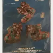 Vintage Plaid Christmas Needle Craft Holiday Ornaments Kit NEW RibbonCraft