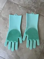 Silicone Gloves for Pet Grooming, House Cleaning and so much more! NEW