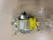 Evinrude Johnson Oil Lift Pump 5001050, 0439763, 5001203