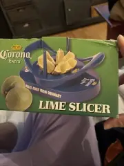 JAMCO Corona Extra Beer Lime Lemon Wedge Cutter Slicer Blue Bar Tool Man-Cave VG