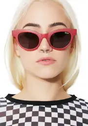 [Quay Eyeware] x Kylie Starstruck Sunnies