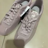 在飛比找蝦皮購物優惠-NIKE 阿甘粉紅色