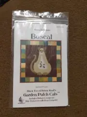 Garden Patch Cats Block 2 "BOSCAT" - Helene Knott - Brie Turnovers Pear Compote