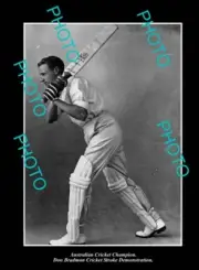 OLD POSTCARD SIZE PHOTO AUSTRALIAN CRICKET LEGEND DON BRADMAN STROKES c1930s 6