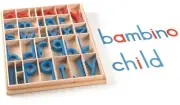 Moveable alphabet letters print plastic in wooden sectioned box by Gonzagarredi